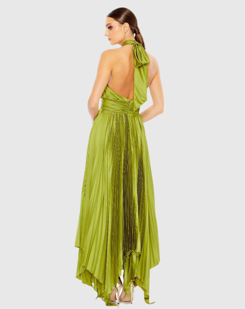 Pleated halterneck asymmetrical hem gown - Apple Green