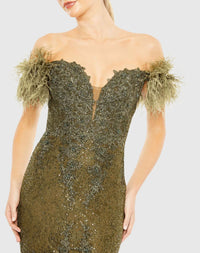 Feather crystal embellished sleeveless gown - Green