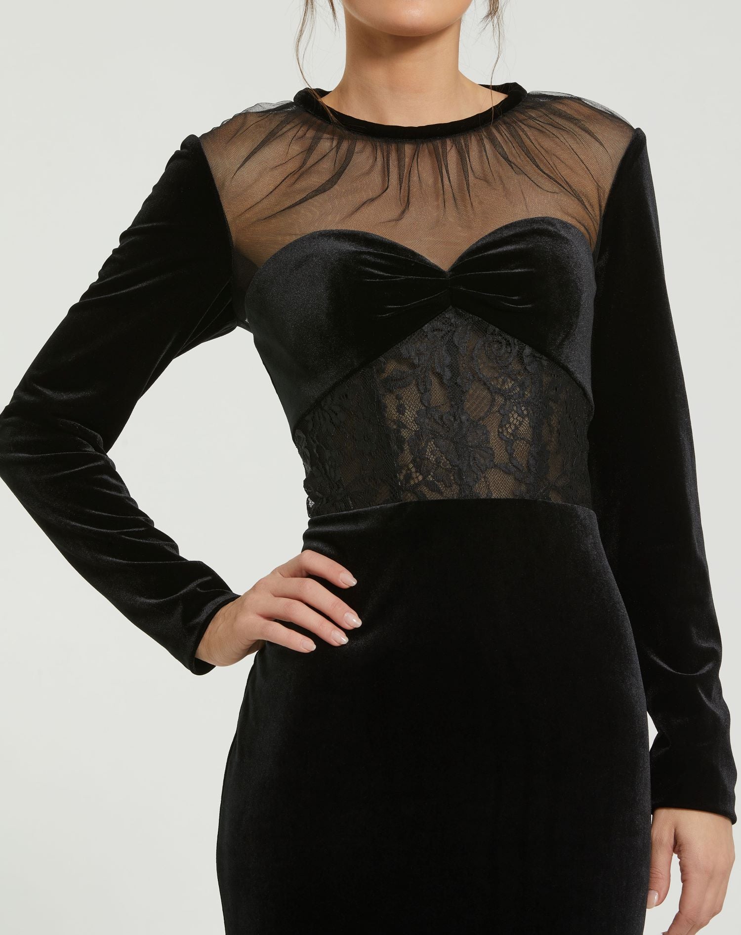 Mac duggal black velvet dress best sale