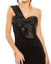 Mac Duggal, ONE SHOULDER DRAPED TRUMPET GOWN, Style #49547, black close up