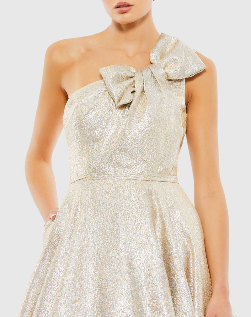 Bow One Shoulder Metallic Ballgown - Oyster