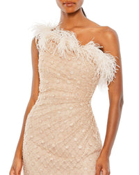 One shoulder gown with ostrich feathers - White