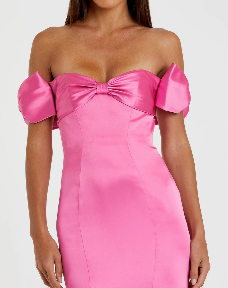 Satin Off The Shoulder Mermaid Gown With Bows - Pink