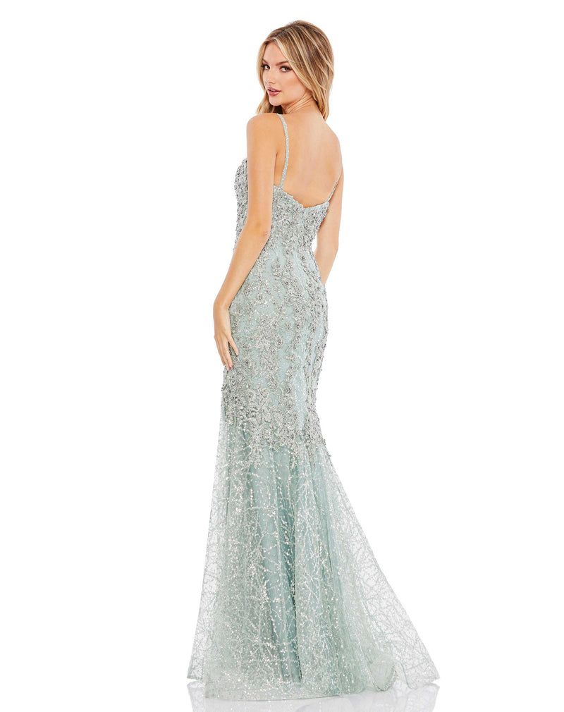 MAC DUGGAL, EMBELLISHED SLEEVELESS PLUNGE NECK TRUMPET GOWN, Style #A20242